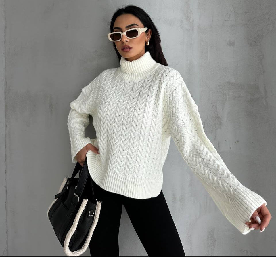 Knitted Off white Pullover