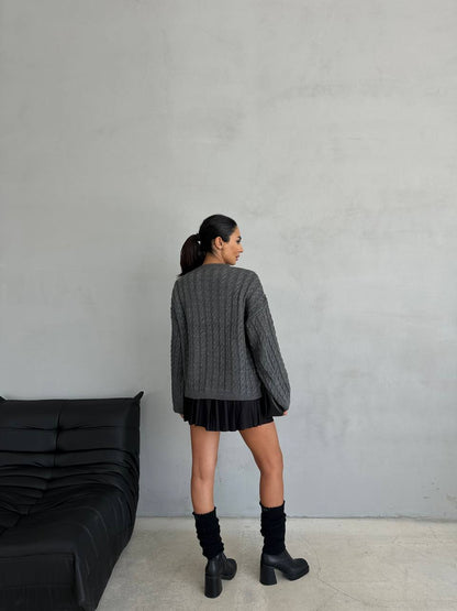 Knitted U Shape Pullover